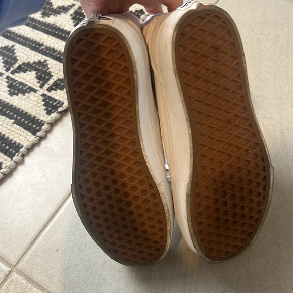 Vans Sk8-Hi Canvas Shoe - Picture 9 of 9